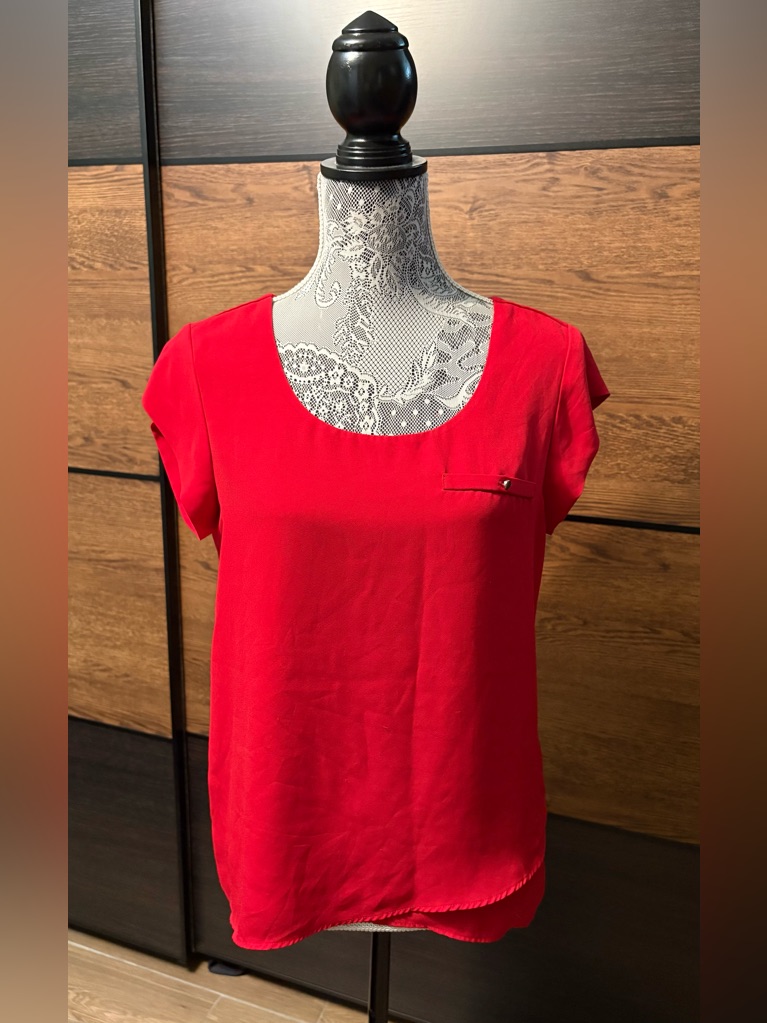 Reitmans Vibrant Red Blouse